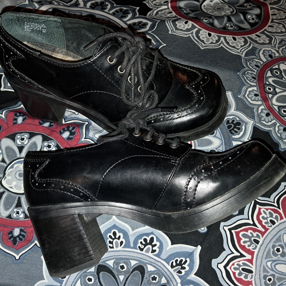 Y2K Vintage Oxfords
